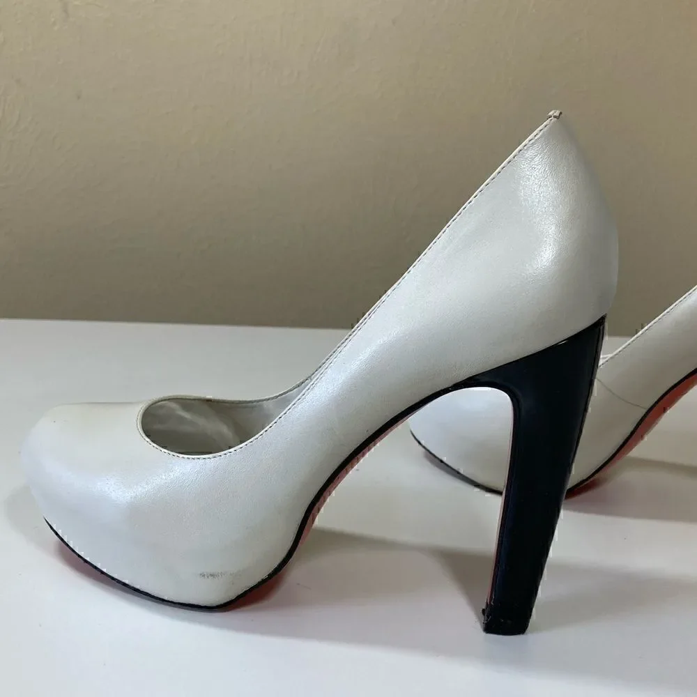 LUCHO off white platform almond toe pumps $350 womens size 6